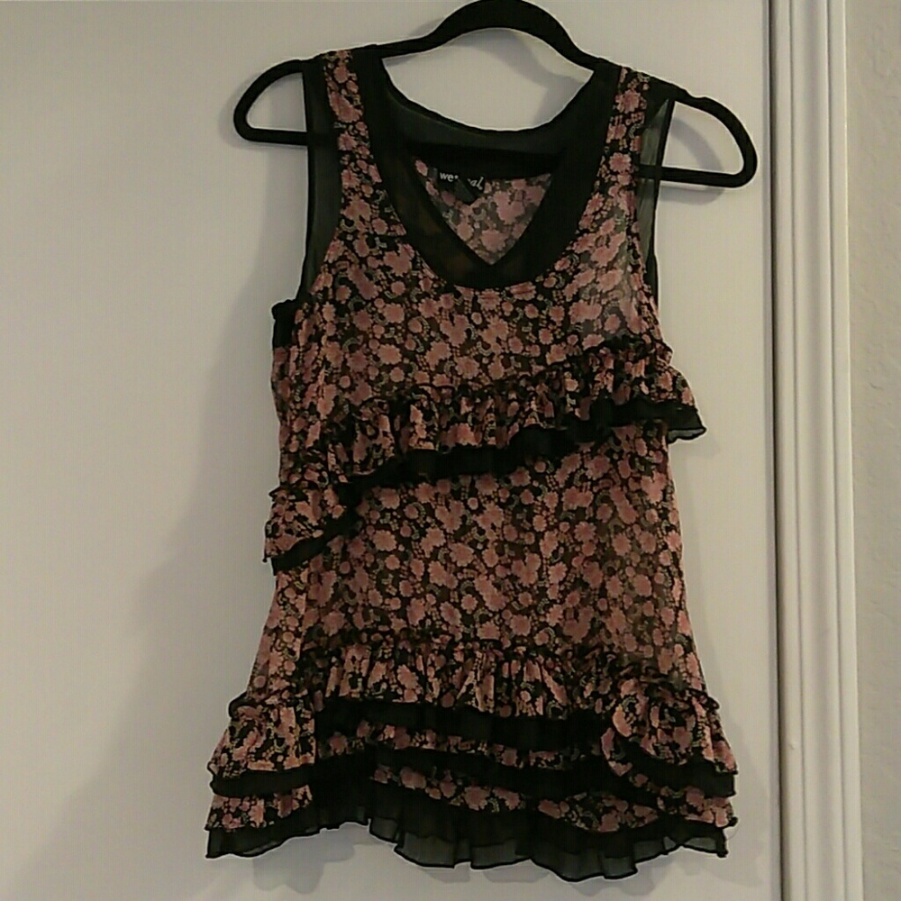 Wet Seal ruffled tank top